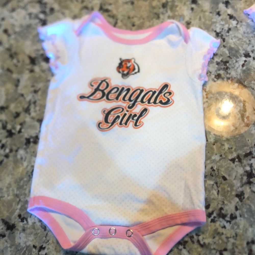 Bengals Girl onsie 12 mos